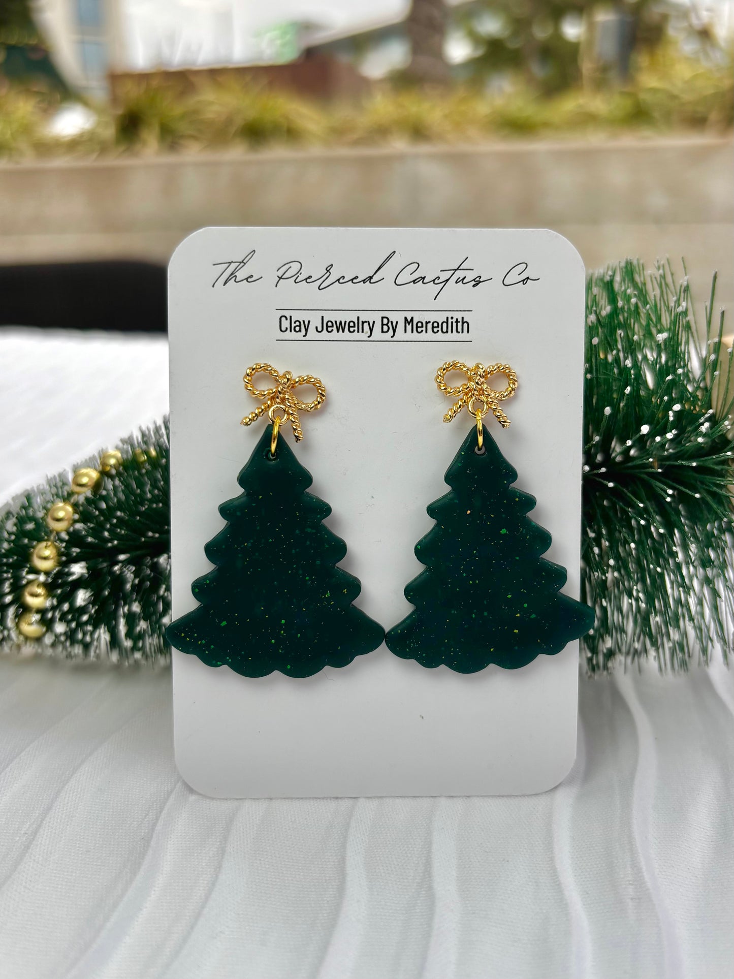 Green Tree Dangle With Bow Stud Post