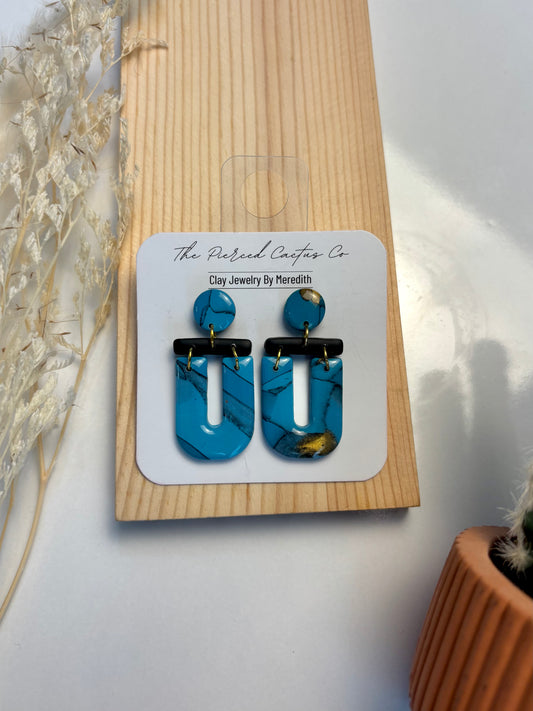 Medium Sized Turquoise & Black Dangle
