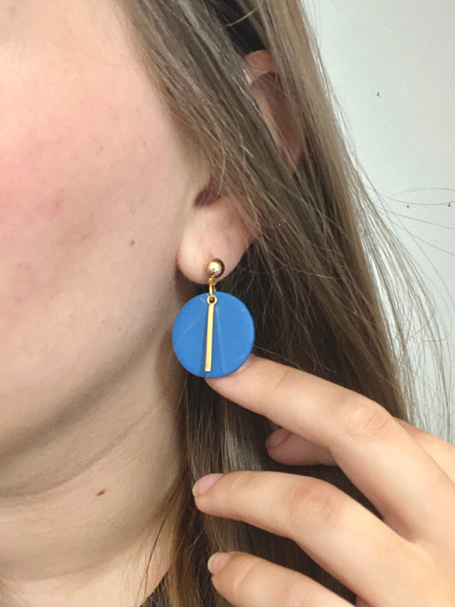 Blue Circle Dangle With Gold Charm