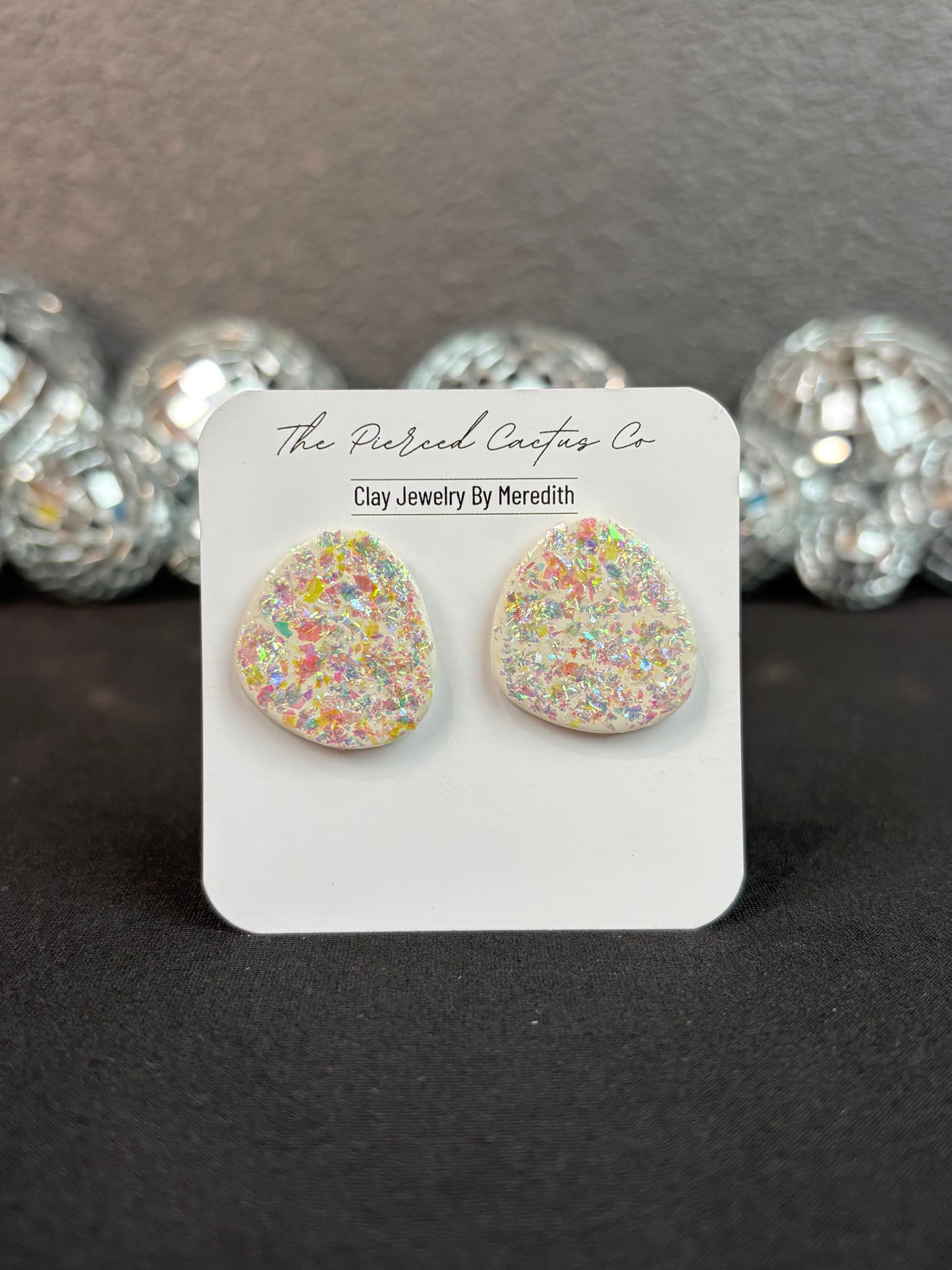 Large Glittered Glossed Stud