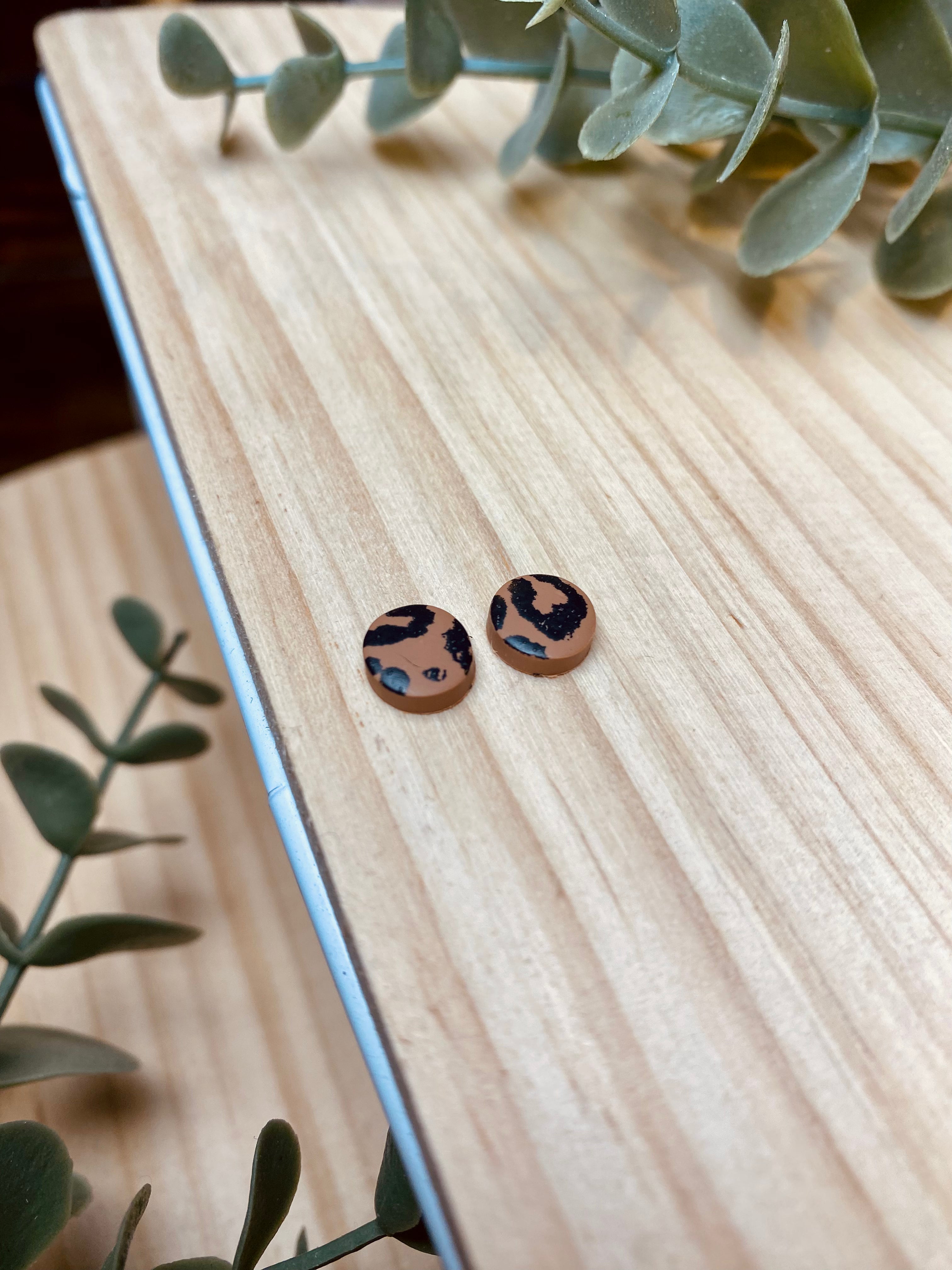 Cheetah Circle Stud