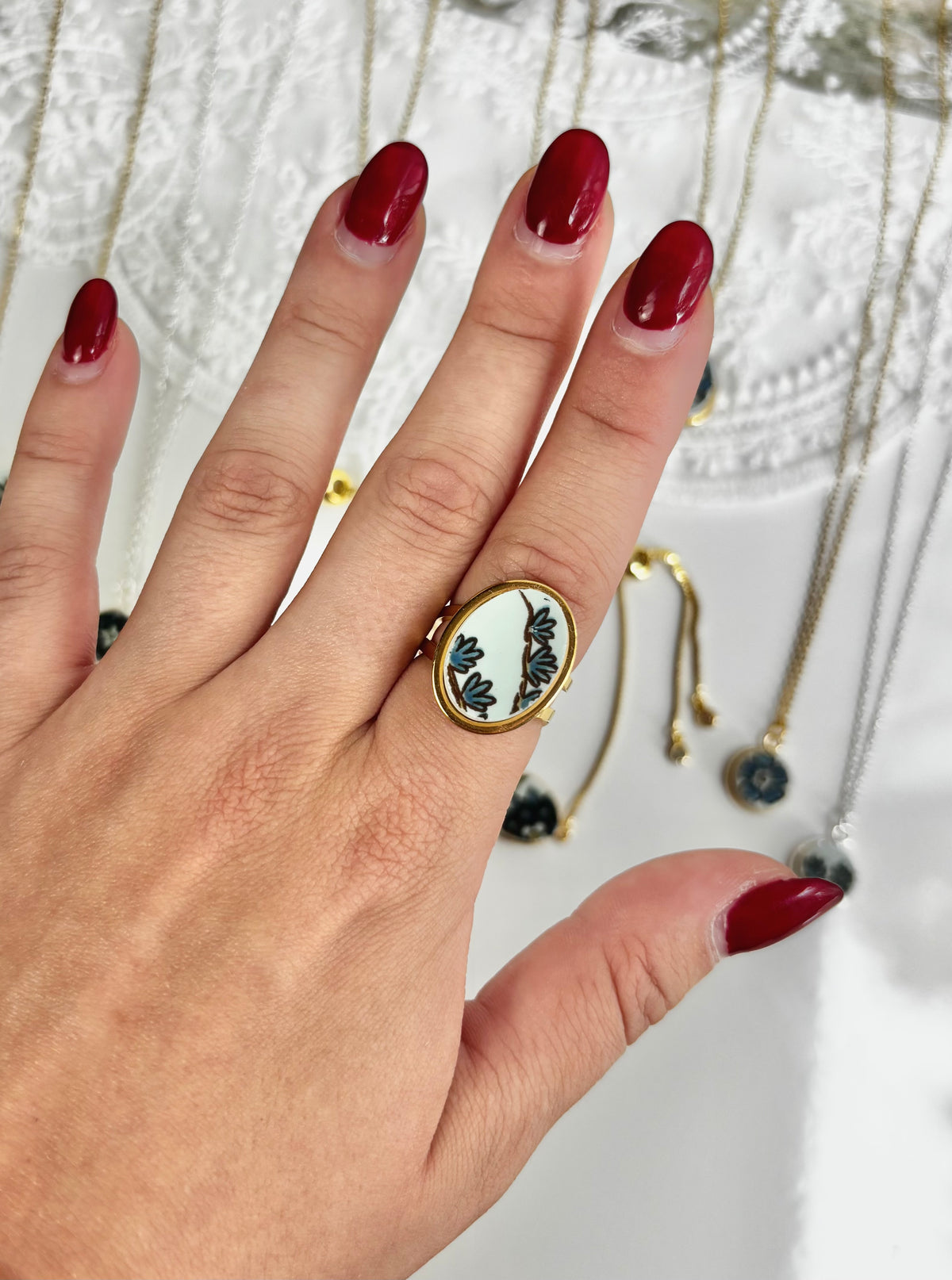 Gold Flower Adjustable Oval Ring | Adams Calyxware Ming Toi China | Ring No. 12