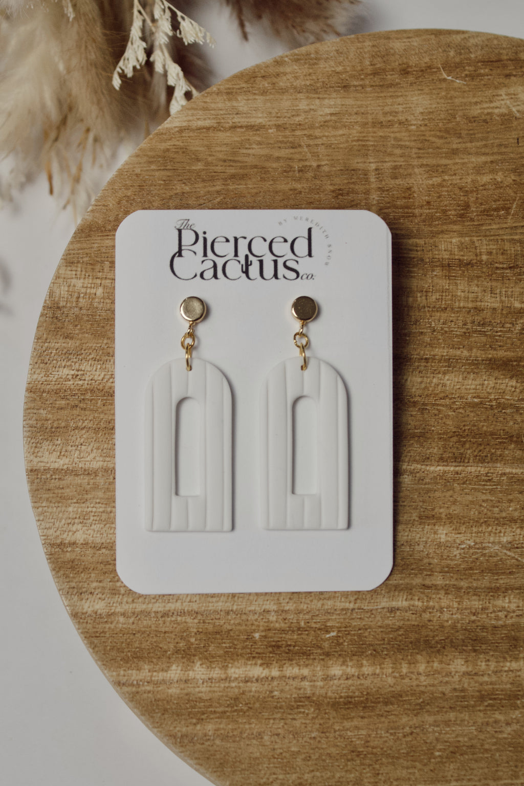 Modern White & Gold Dangle