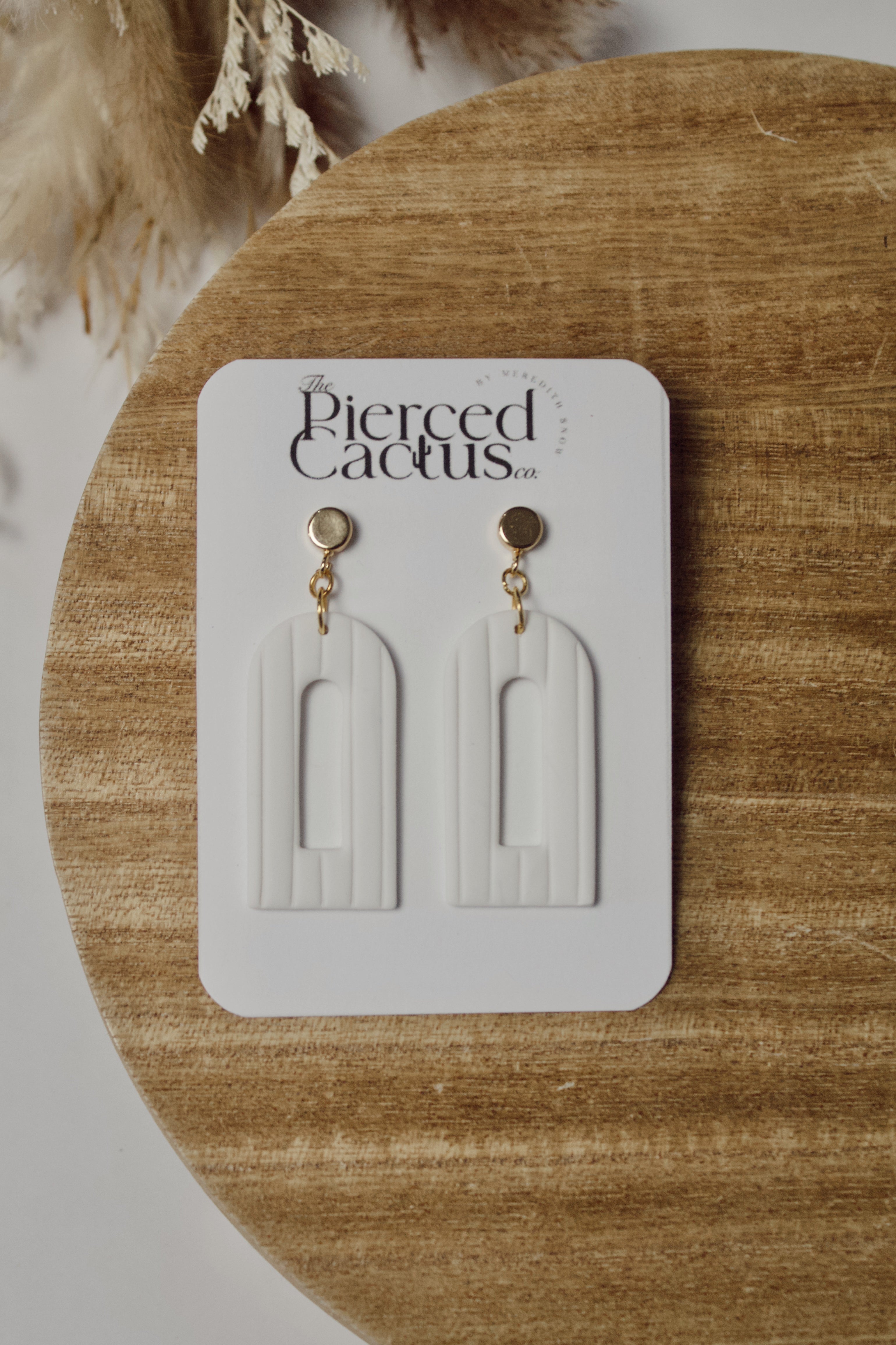 Modern White & Gold Dangle