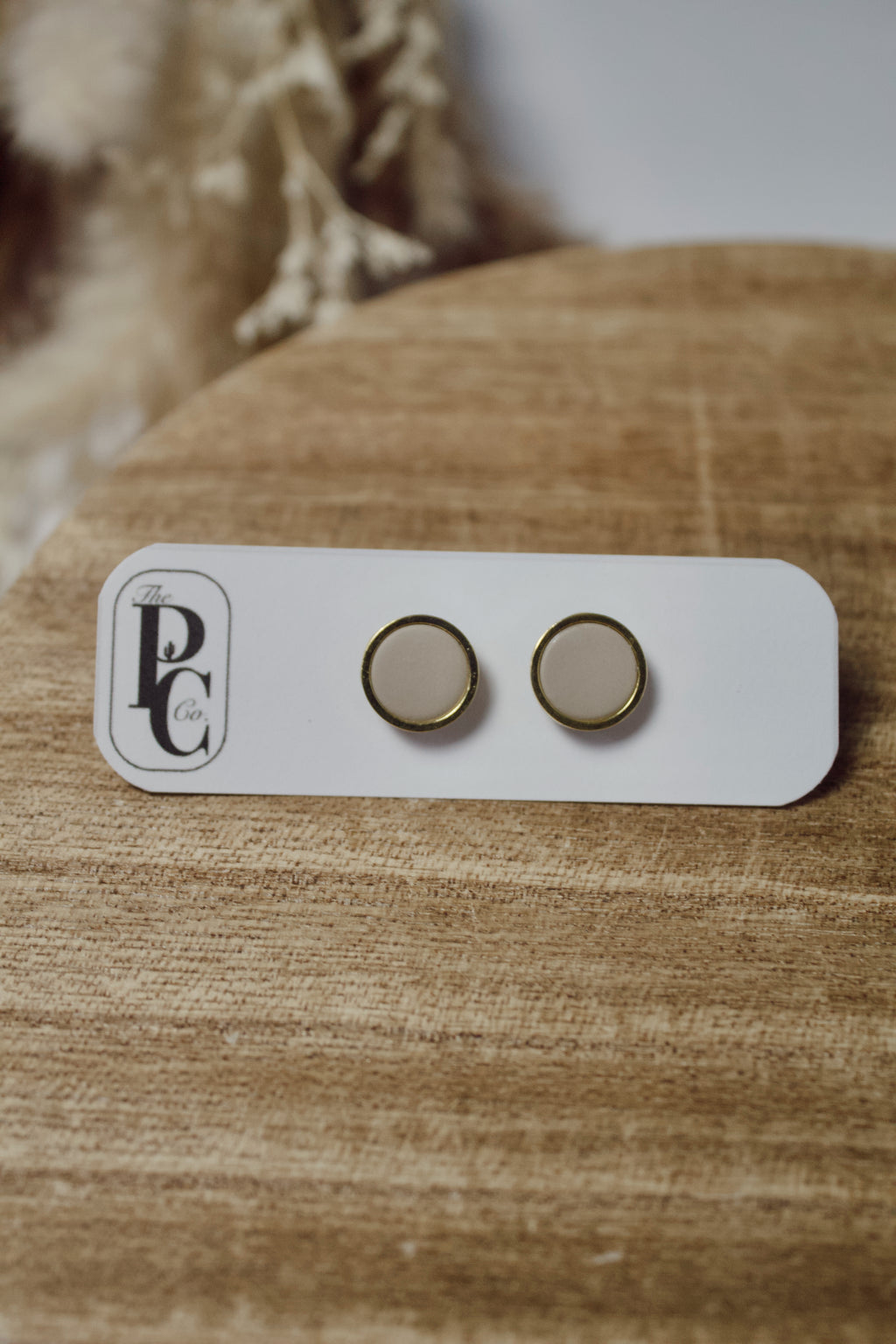 Matte & Gold Outlined Studs
